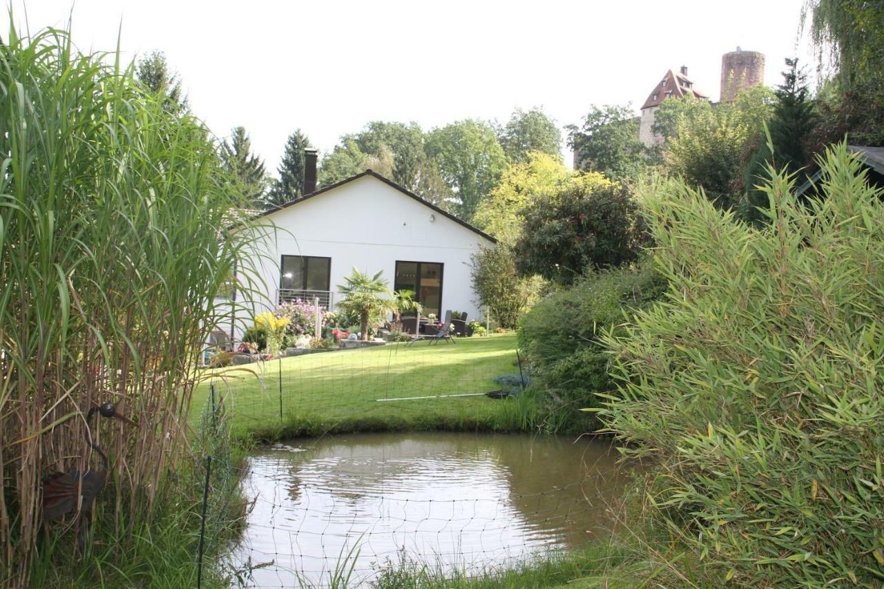 Apartment mit Burgblick im Grünen, Familie Held Burgthann Exterior foto