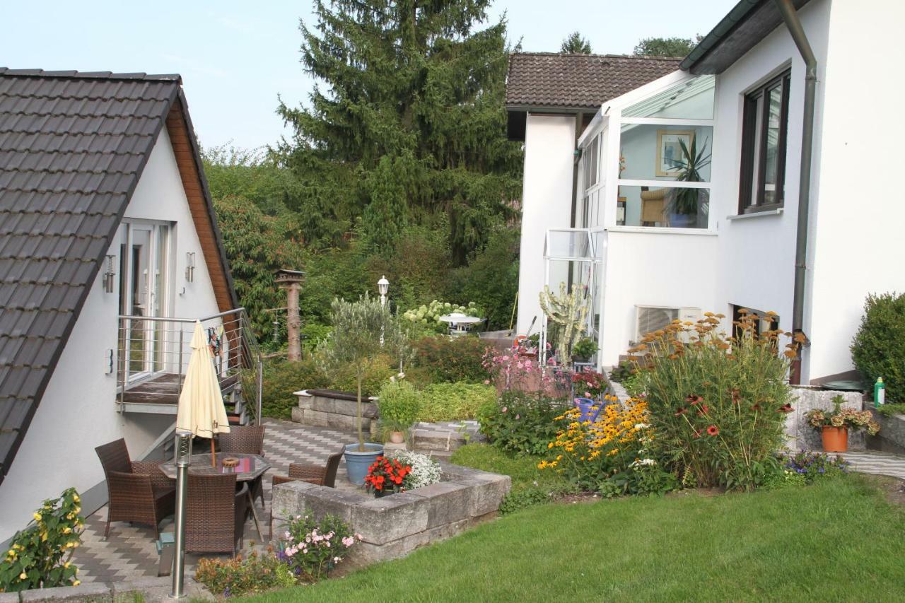 Apartment mit Burgblick im Grünen, Familie Held Burgthann Exterior foto